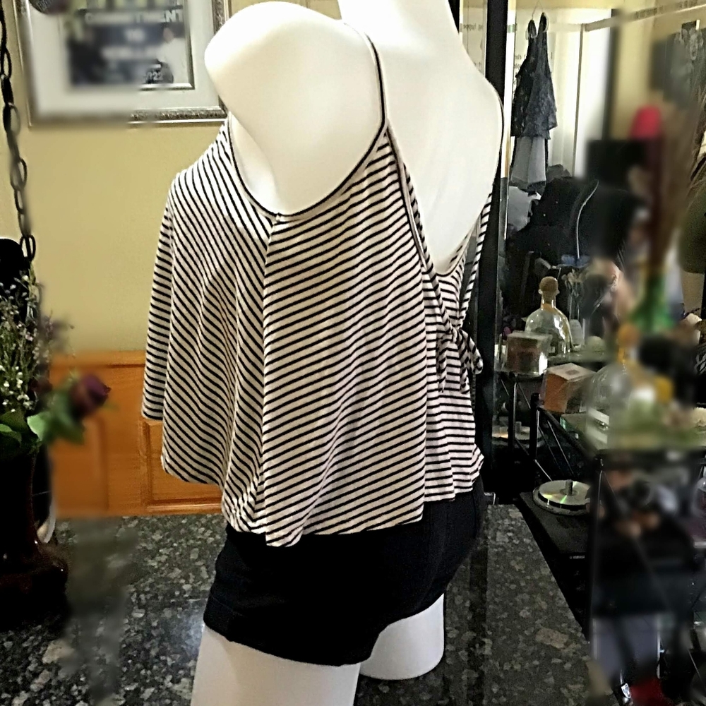 Tillys Flowy Tank - Picture 5 of 5